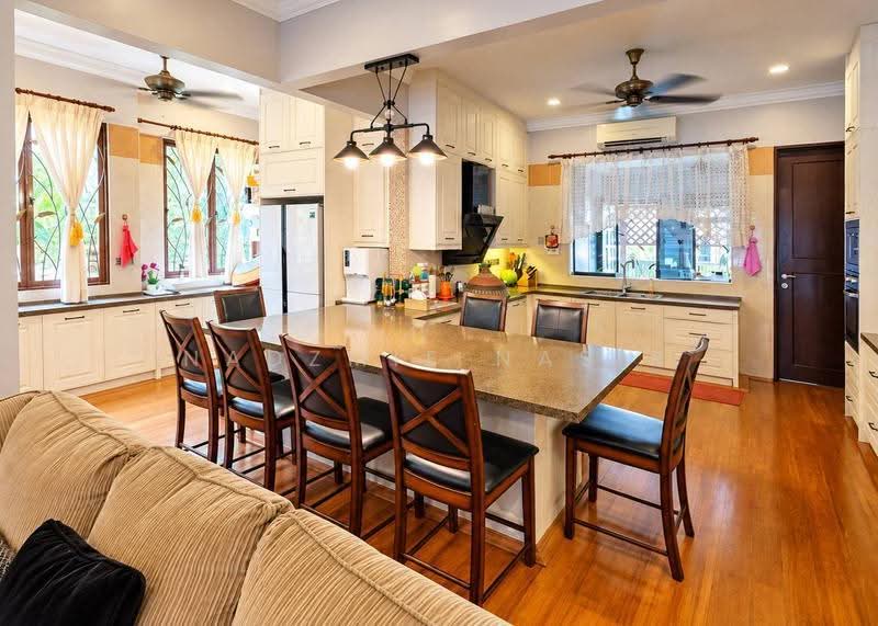 Rumah Banglo untuk Dijual di Ara Damansara (Selangor) - Nadzmie Nasir - Kitchen - PropertyGuru.com.my