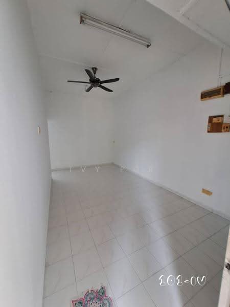 Rumah Teres 1-Tingkat untuk Dijual di Taman Petaling Indah (Klang) - Ivy Por - Interior - PropertyGuru.com.my
