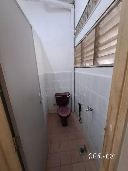 Rumah Teres 1-Tingkat untuk Dijual di Taman Petaling Indah (Klang) - Ivy Por - Bathroom - PropertyGuru.com.my