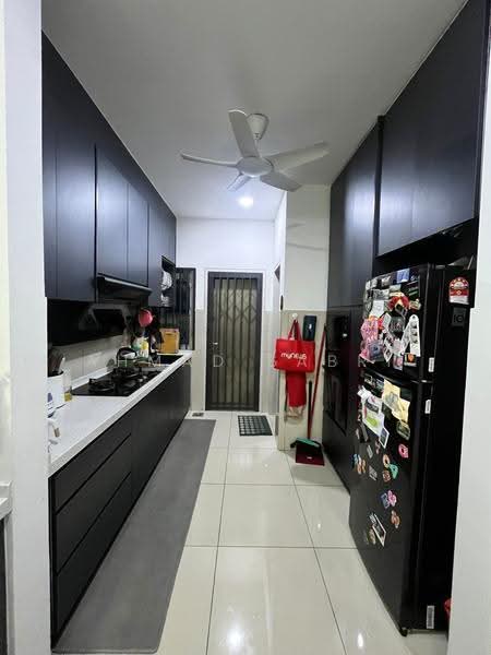 Rumah Teres 2-Tingkat untuk Dijual di Serene Heights (Semenyih) - Ahmad Sabri - Kitchen - PropertyGuru.com.my