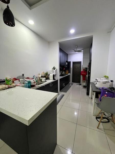 Rumah Teres 2-Tingkat untuk Dijual di Serene Heights (Semenyih) - Ahmad Sabri - Kitchen - PropertyGuru.com.my