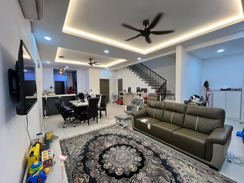 Rumah Teres 2-Tingkat untuk Dijual di Serene Heights (Semenyih) - Ahmad Sabri - Living Room - PropertyGuru.com.my