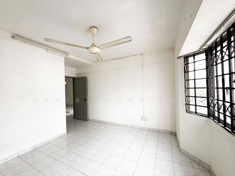 Pangsapuri untuk Dijual di Pangsapuri Suria Subang - Danial Mohd Zaki - PropertyGuru.com.my