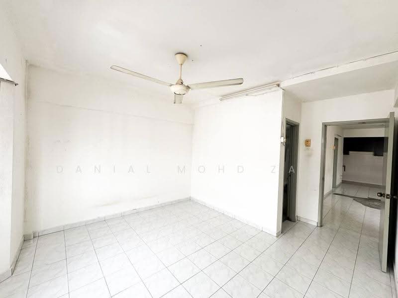 Pangsapuri untuk Dijual di Pangsapuri Suria Subang - Danial Mohd Zaki - PropertyGuru.com.my