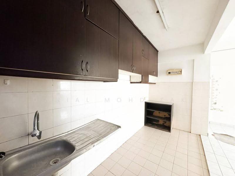 Pangsapuri untuk Dijual di Pangsapuri Suria Subang - Danial Mohd Zaki - PropertyGuru.com.my