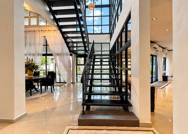 Bungalow House for Sale in Titiwangsa (Kuala Lumpur) - Nadzmie Nasir - Dining Room - PropertyGuru.com.my