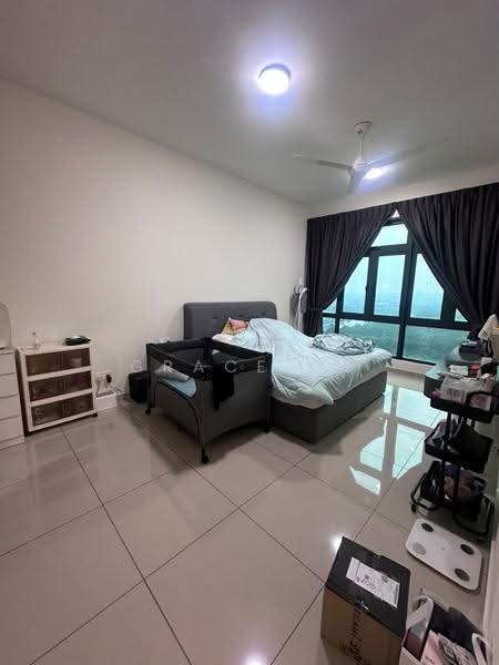 Service Residence for Sale at 8Scape Residence @ Sutera - Grace Ng - Bedroom - PropertyGuru.com.my