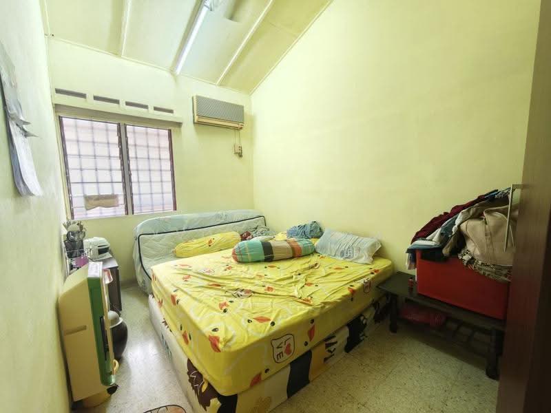Rumah Teres 1-Tingkat untuk Dijual di Taman Kempas (Tampoi) - Yvonne Lim - PropertyGuru.com.my