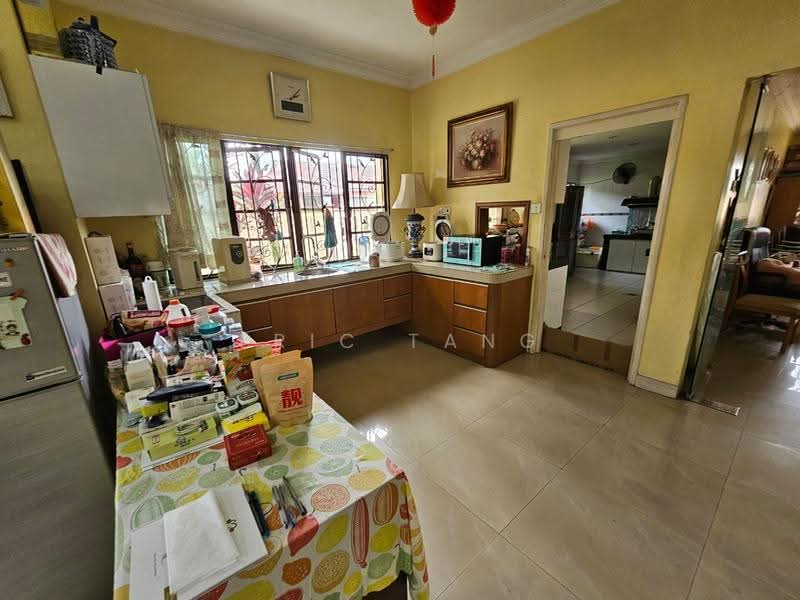 Rumah Banglo untuk Dijual di Taman Desa Baru (Cheras) - Eric Tang - PropertyGuru.com.my