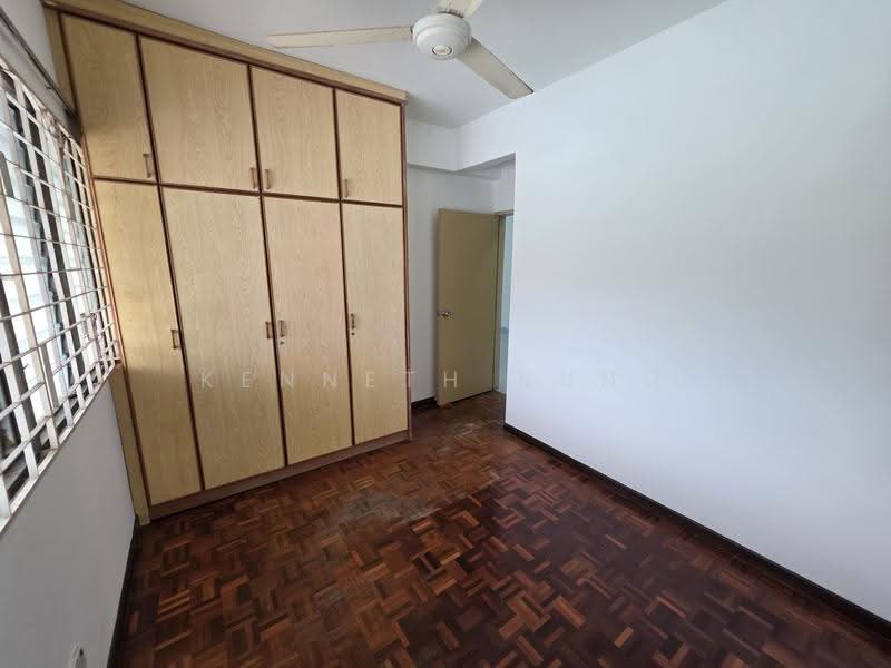 Pangsapuri untuk Dijual di Desa Permata Sapphire Block 15 - Kenneth Kung - Interior - PropertyGuru.com.my
