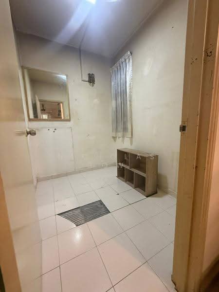 Apartment for Rent at Villa Krystal @ Bandar Selesa Jaya - Nicholas Low - Interior - PropertyGuru.com.my