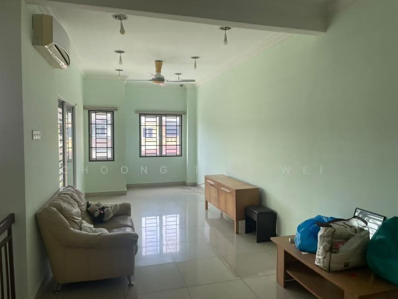 3-storey Terraced House for Rent in Bukit Jalil (Kuala Lumpur) - Choong Teck Wei - Living Room - PropertyGuru.com.my