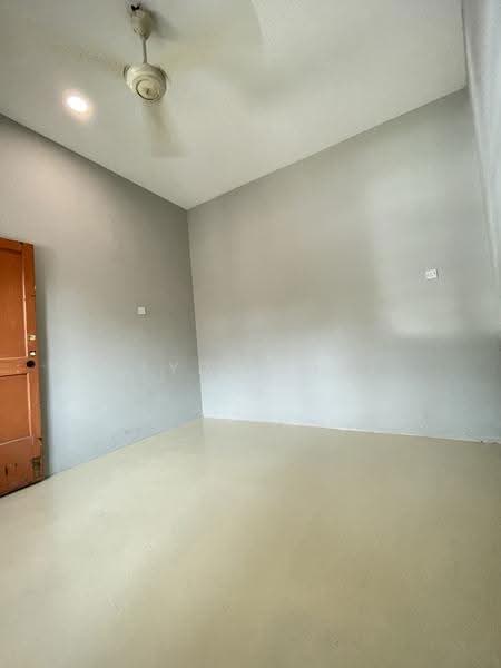 Shop for Sale in Chow Kit (KL City Centre) - Jayden Lee - Interior - PropertyGuru.com.my