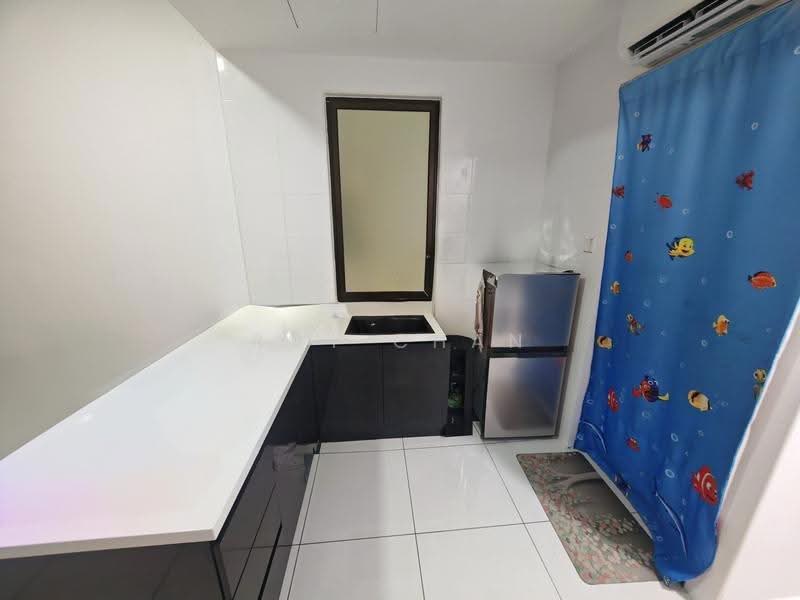 Kediaman Servis untuk Dijual di Wave @ Marina Cove - Roy Chan - Kitchen - PropertyGuru.com.my