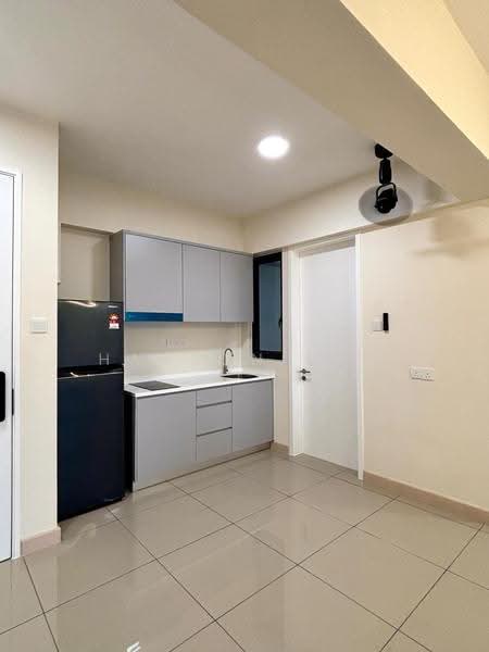 Kediaman Servis untuk Disewa di Aster Hill - Hanson Lau - Kitchen - PropertyGuru.com.my