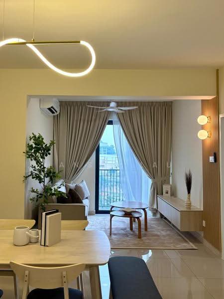 Kediaman Servis untuk Disewa di Aster Hill - Hanson Lau - Living Room - PropertyGuru.com.my