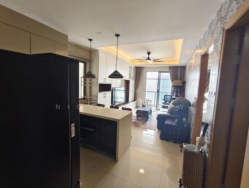Kediaman Servis untuk Disewa di R&F Princess Cove Phase 1 - Nicholas Low - Living Room - PropertyGuru.com.my