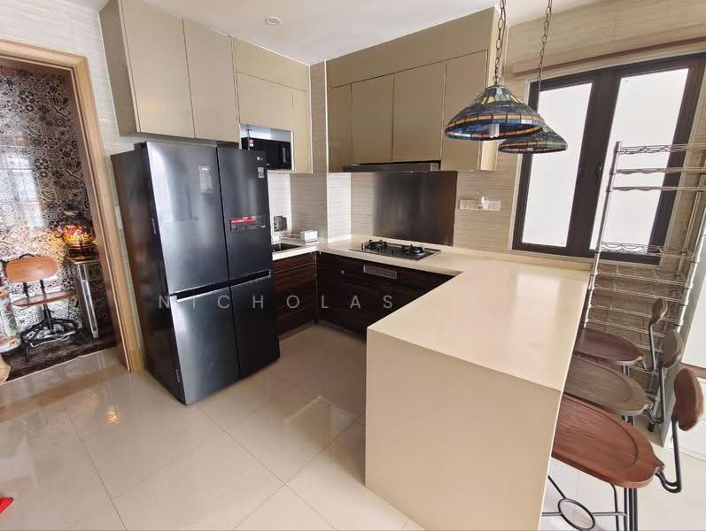 Kediaman Servis untuk Disewa di R&F Princess Cove Phase 1 - Nicholas Low - Kitchen - PropertyGuru.com.my