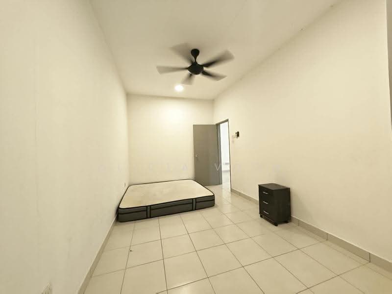 Rumah Teres 2-Tingkat untuk Disewa di Taman Seri Austin (Tebrau) - Alicia Voon - Bedroom - PropertyGuru.com.my