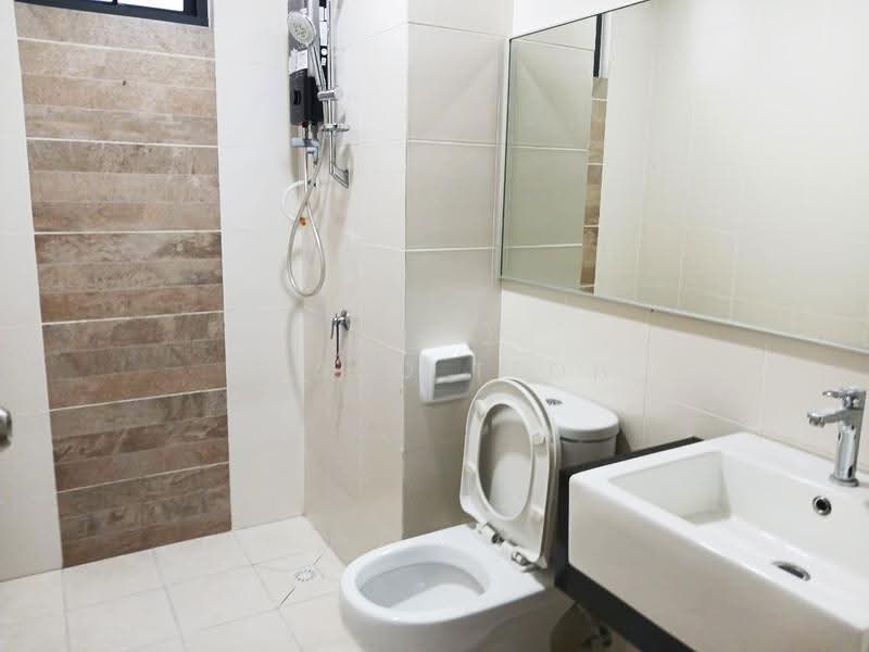 Kondominium untuk Disewa di ForestVille - Bosco Teoh - Bathroom - PropertyGuru.com.my