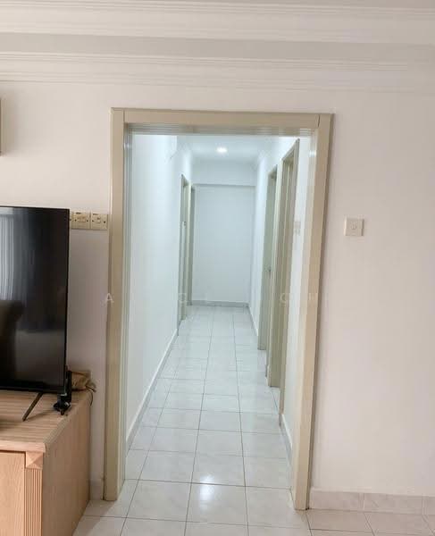 Kondominium untuk Disewa di Desa Kiara - Alice Goh - Corridor - PropertyGuru.com.my