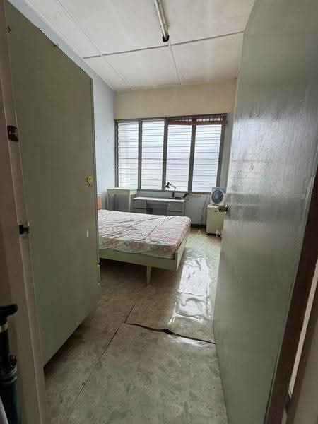 1-storey Terraced House for Sale in Kuchai Lama (Kuala Lumpur) - Ivan Tan - Bedroom - PropertyGuru.com.my