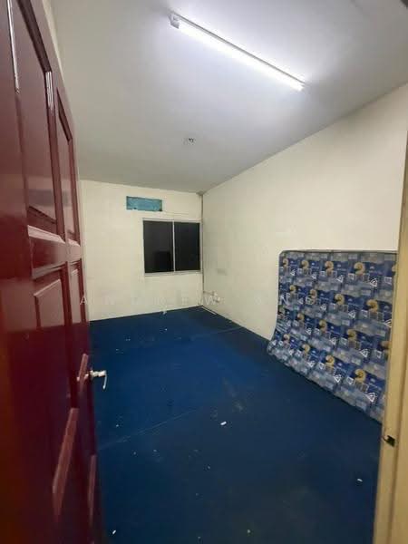 2-storey Terraced House for Rent in Taman Klang Utama (Kapar) - Andrew Ang - Bedroom - PropertyGuru.com.my