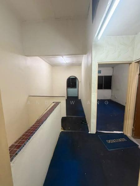 2-storey Terraced House for Rent in Taman Klang Utama (Kapar) - Andrew Ang - Corridor - PropertyGuru.com.my