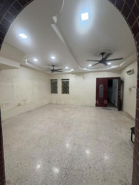 2-storey Terraced House for Rent in Taman Klang Utama (Kapar) - Andrew Ang - Living Room - PropertyGuru.com.my
