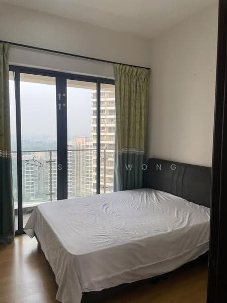 Condominium for Rent at Lovell @ Country Garden Danga Bay - Oscar Wong - Bedroom - PropertyGuru.com.my