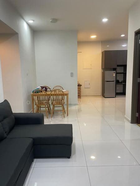 Condominium for Rent at Bay Point @ Country Garden Danga Bay - Oscar Wong - Living Room - PropertyGuru.com.my