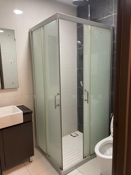 Condominium for Rent at Bay Point @ Country Garden Danga Bay - Oscar Wong - Bathroom - PropertyGuru.com.my
