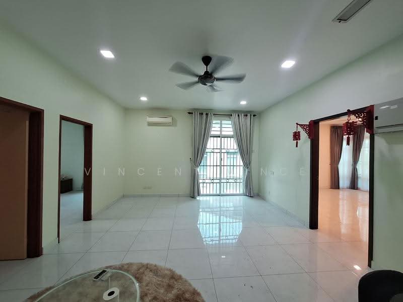 Rumah Berkembar untuk Dijual di Bandar Tun Hussein Onn (Cheras) - Vincent Vince - Living Room - PropertyGuru.com.my
