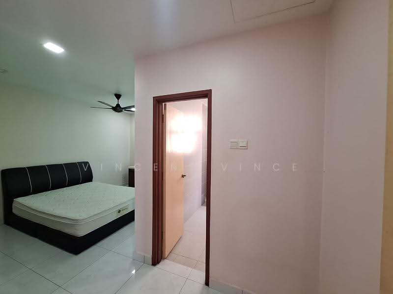 Rumah Berkembar untuk Dijual di Bandar Tun Hussein Onn (Cheras) - Vincent Vince - Bedroom - PropertyGuru.com.my