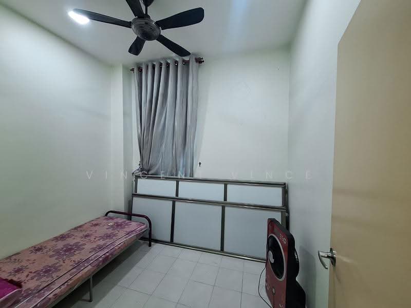 Rumah Berkembar untuk Dijual di Bandar Tun Hussein Onn (Cheras) - Vincent Vince - Bedroom - PropertyGuru.com.my