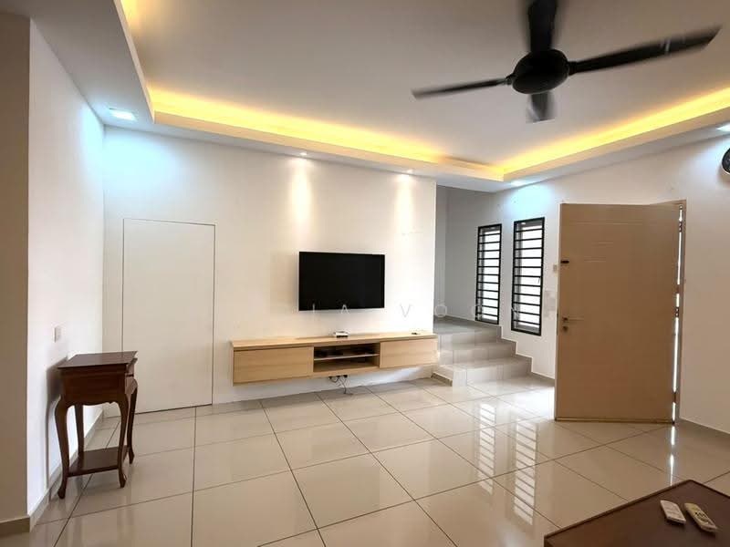 2-storey Terraced House for Rent in Setia Tropika (Johor Bahru) - Alicia Voon - Living Room - PropertyGuru.com.my