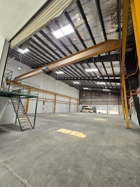 Semi-D Factory for Rent in Taman Desa Cemerlang (Ulu Tiram) - Kelvin Kong Wren - Exterior - PropertyGuru.com.my