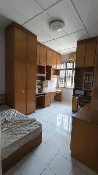 2-storey Terraced House for Rent in Taman Desa Cemerlang (Ulu Tiram) - Nicholas Low - Bedroom - PropertyGuru.com.my