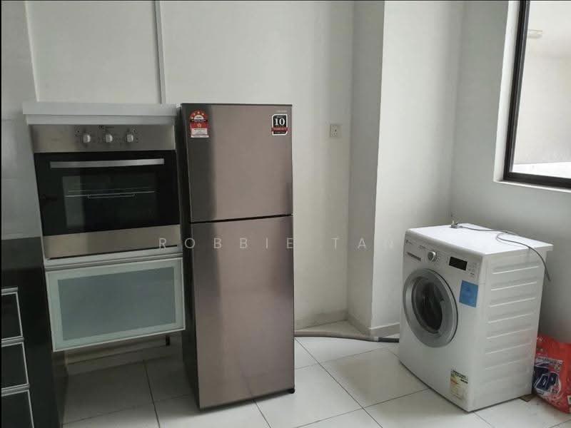 Kediaman Servis untuk Disewa di The Sky Executive Suites - Robbie Tan - Kitchen - PropertyGuru.com.my