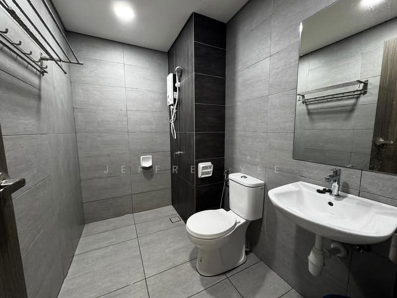 Kediaman Servis untuk Disewa di The New Duo @ Edumetro - Jeffrey Yee - Bathroom - PropertyGuru.com.my