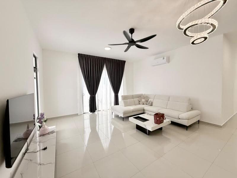 Cluster House for Rent in Taman Ekoflora (Johor Bahru) - Ken Liew - Living Room - PropertyGuru.com.my
