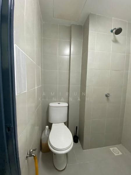 Pangsapuri untuk Dijual di Suria Rafflesia - Amirun Kinanah - Bathroom - PropertyGuru.com.my