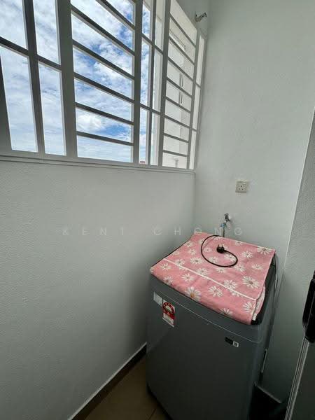 Service Residence for Sale at Saville @ Kajang - Kent Chong - Balcony - PropertyGuru.com.my