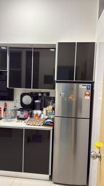 Service Residence for Sale at D'Summit Residences - Ken Liew - Kitchen - PropertyGuru.com.my
