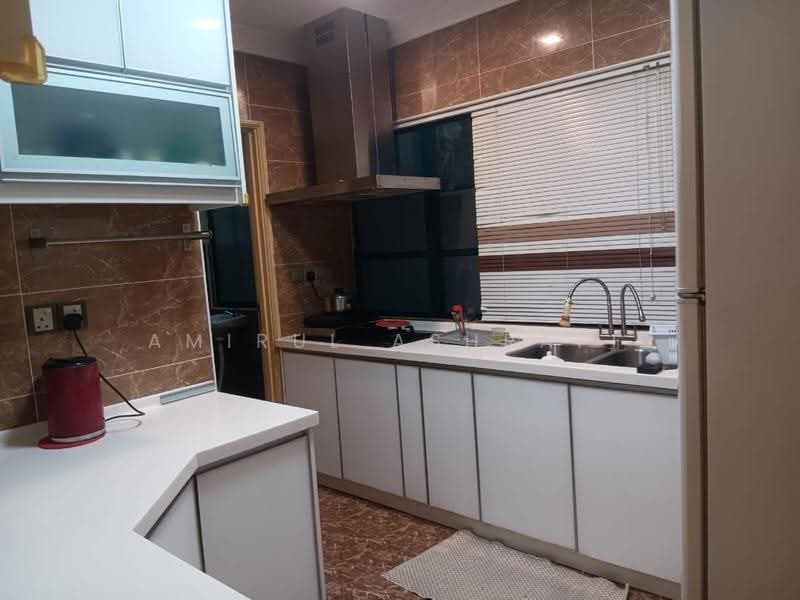 Condominium for Rent at Corinthian Condominium - Amirul Ashraff - Kitchen - PropertyGuru.com.my