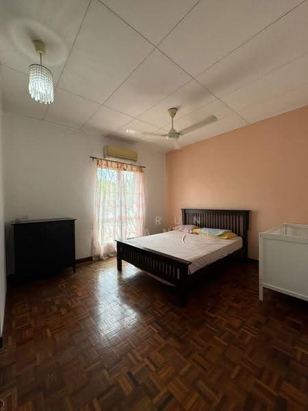 2-storey Terraced House for Sale in Setia Indah (Setia Alam) - Amirun Kinanah - Bedroom - PropertyGuru.com.my