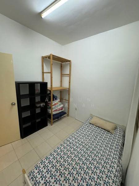2-storey Terraced House for Sale in Setia Indah (Setia Alam) - Amirun Kinanah - Bedroom - PropertyGuru.com.my