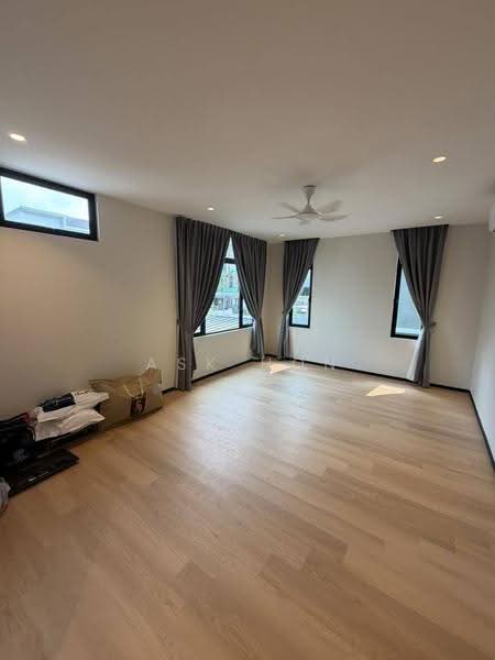 Rumah Berkembar untuk Dijual di Iskandar Puteri (Nusajaya) (Johor) - Ask Hon - Living Room - PropertyGuru.com.my