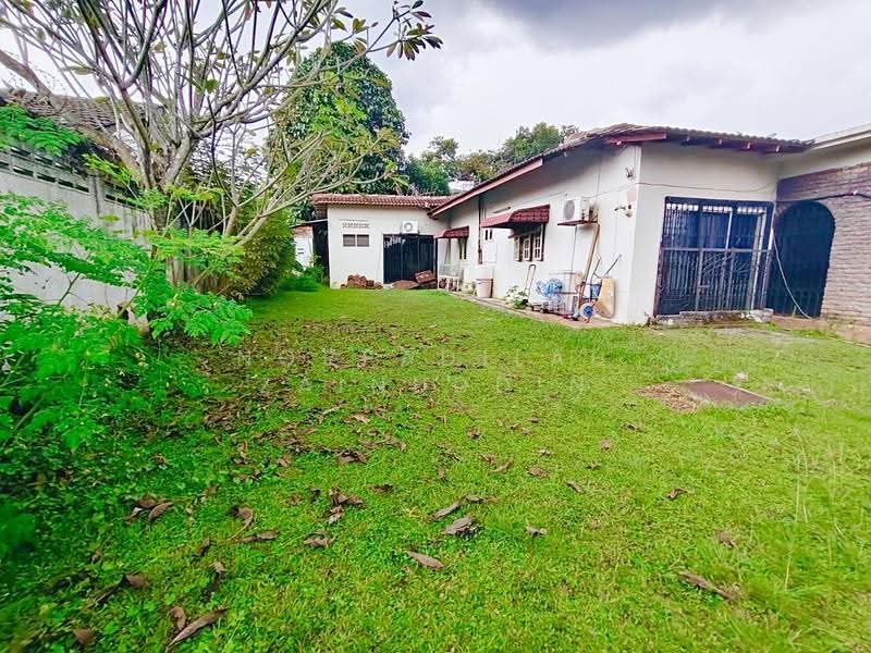 Bungalow House for Sale in Seksyen 11 (Petaling Jaya) - NORFADILAH ZAINUDDIN - Exterior - PropertyGuru.com.my