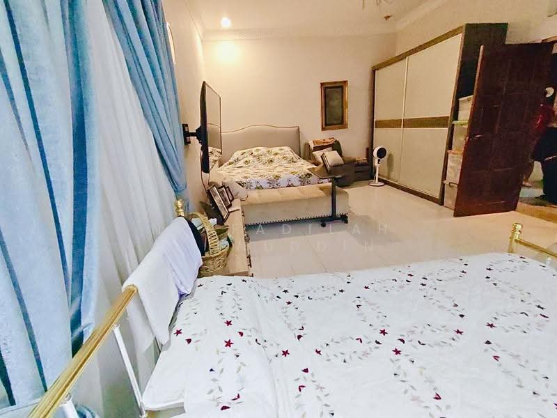 Bungalow House for Sale in Seksyen 11 (Petaling Jaya) - NORFADILAH ZAINUDDIN - Bedroom - PropertyGuru.com.my